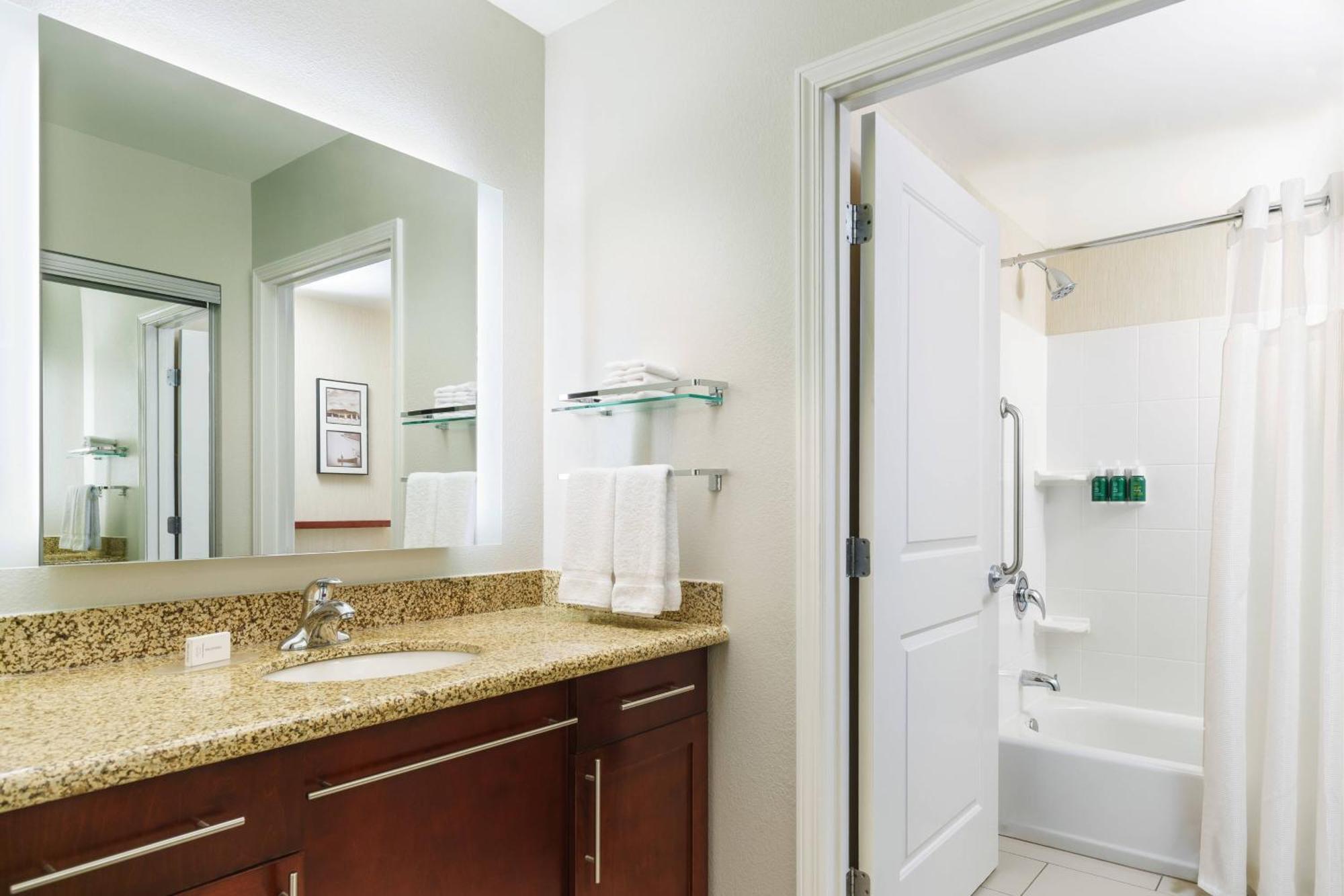 נורת' צ'רלסטון Residence Inn By Marriott Charleston North/Ashley Phosphate מראה חיצוני תמונה
